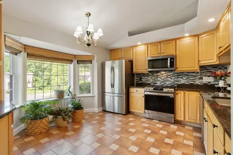4 Orchard Lane East Kingston NH 03827