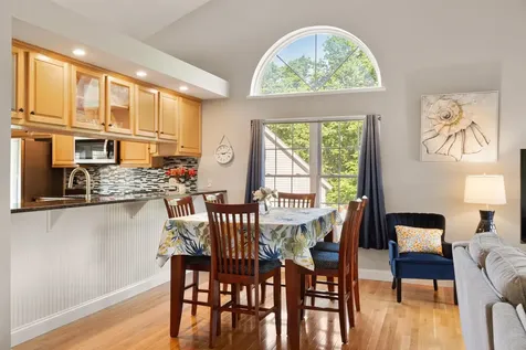 4 Orchard Lane East Kingston NH 03827