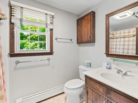 35 Sawyer Road Hampstead NH 03841