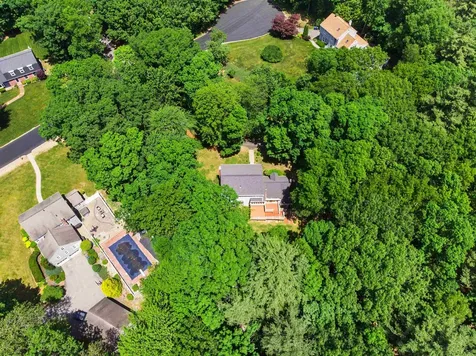 35 Sawyer Road Hampstead NH 03841