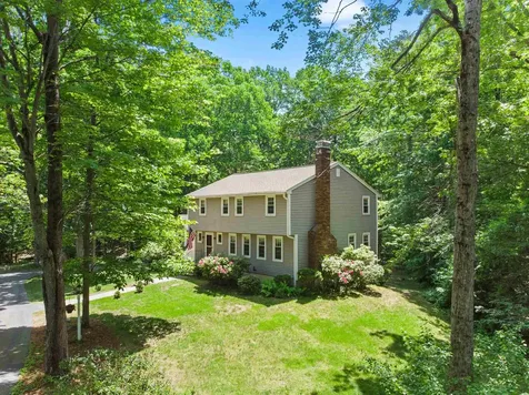 35 Sawyer Road Hampstead NH 03841
