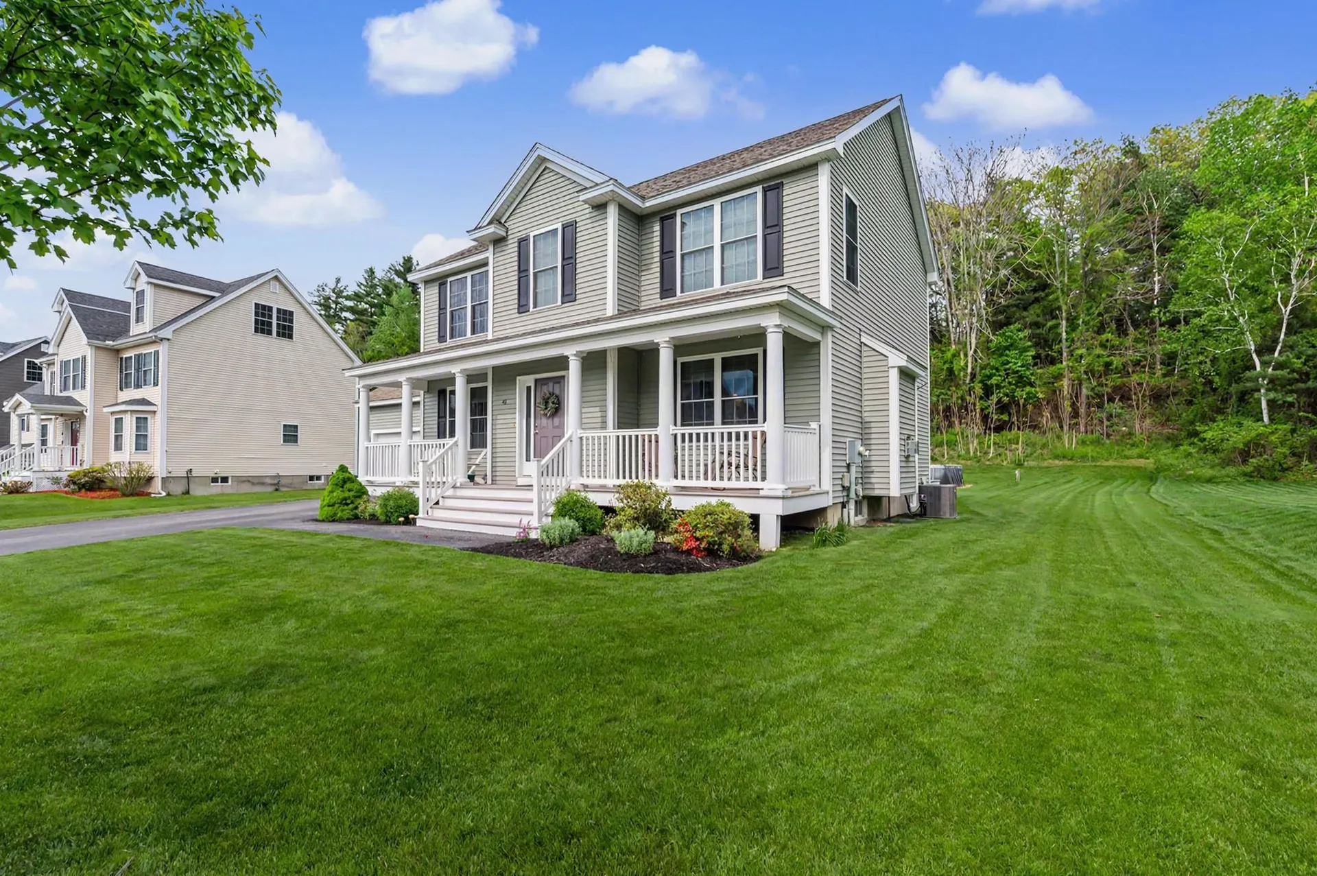 41 Schwinn Drive Nashua NH 03062