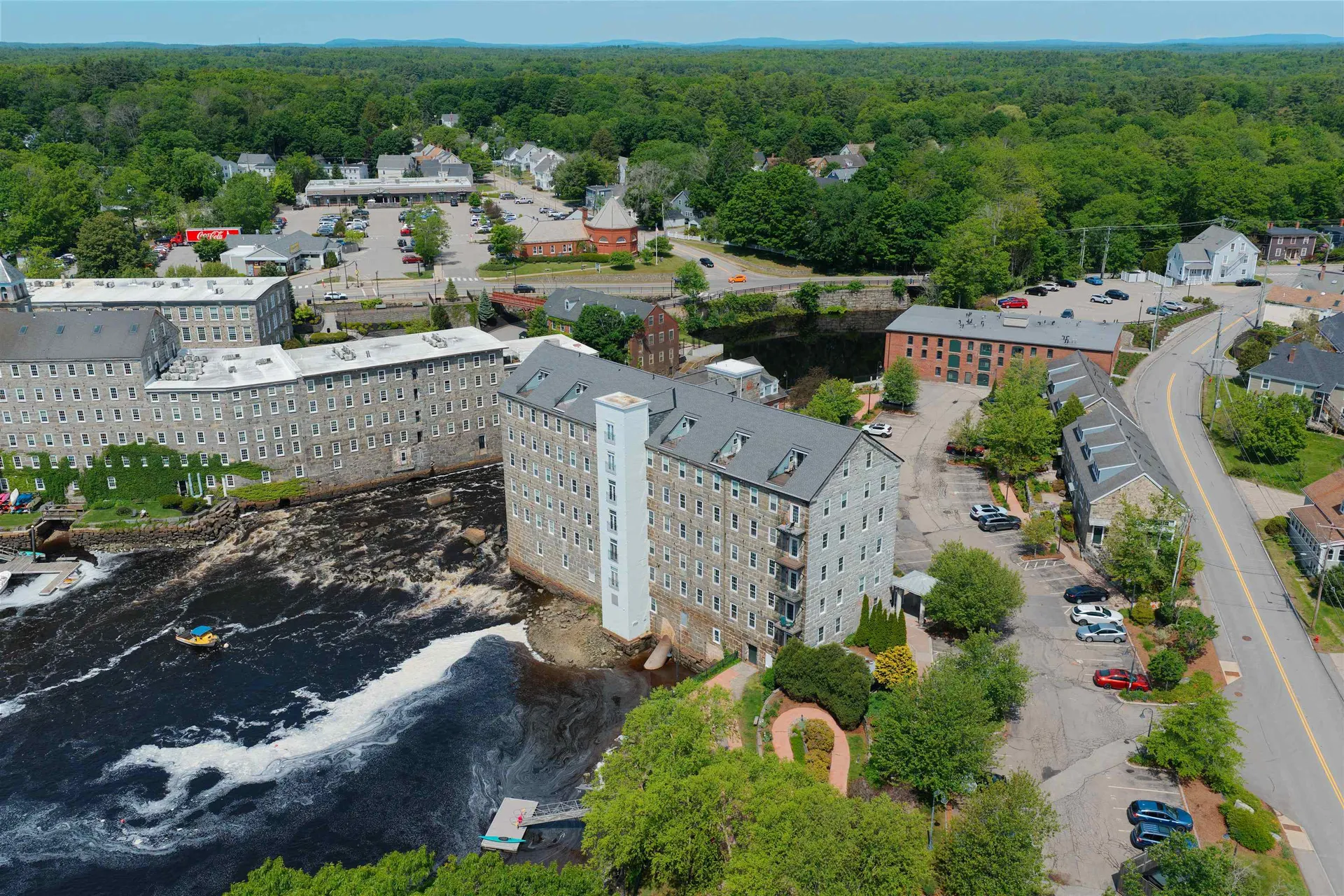 6 Bay Road Newmarket NH 03857