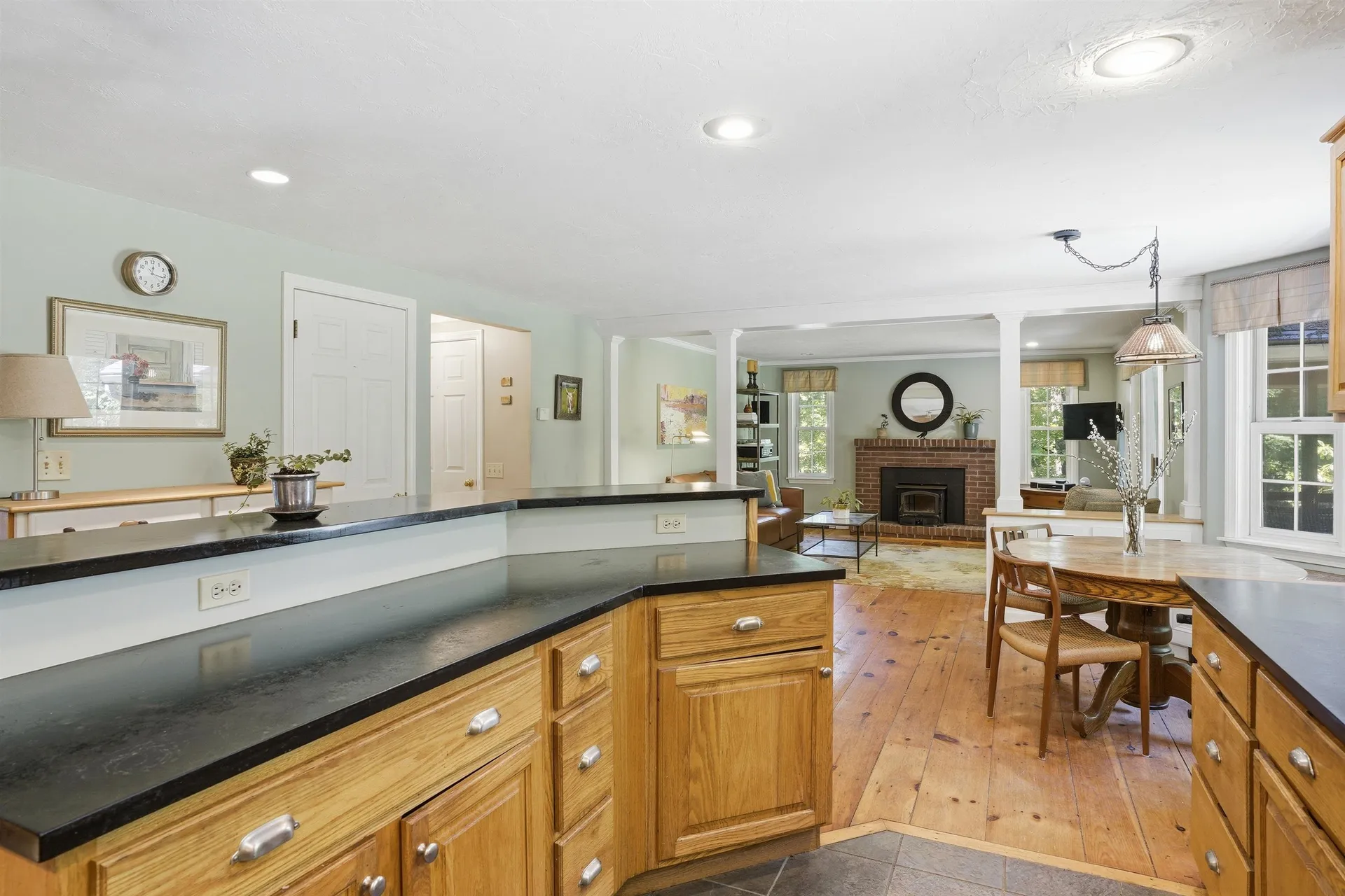 10 Pine Court Newfields NH 03856