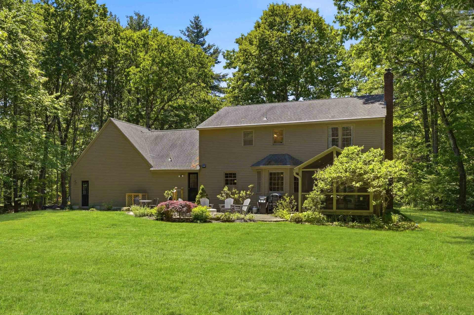 10 Pine Court Newfields NH 03856