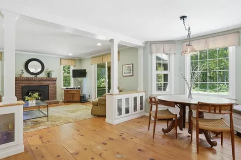 10 Pine Court Newfields NH 03856
