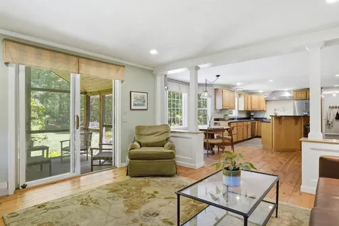 10 Pine Court Newfields NH 03856