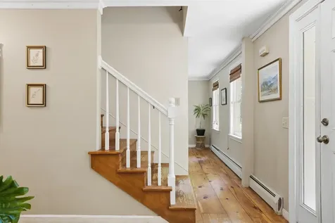 10 Pine Court Newfields NH 03856