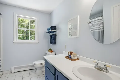 10 Pine Court Newfields NH 03856