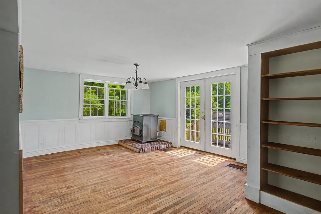 6872 Chester A Arthur Road Enosburg VT 05450