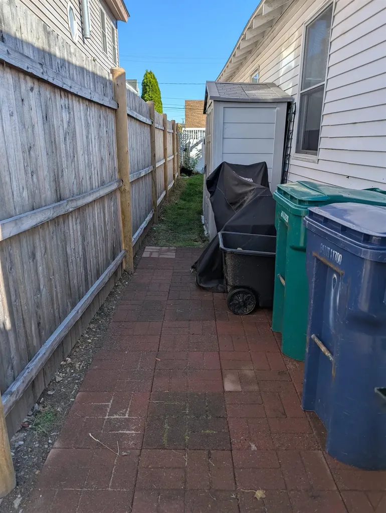 12 Kentville Terrace Hampton NH 03842