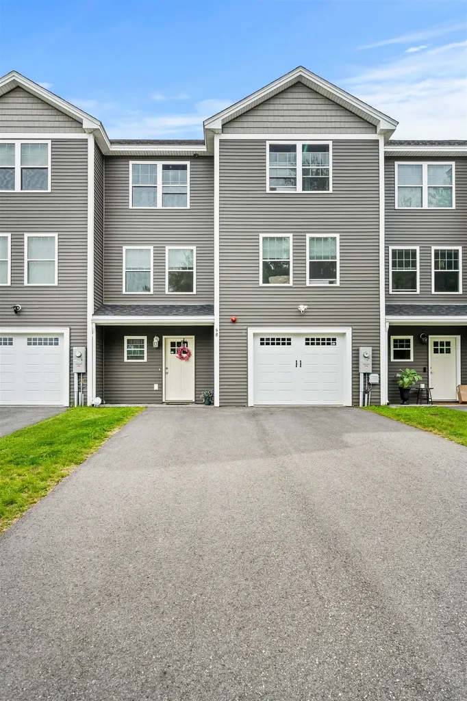 6 Biggs Avenue Epping NH 03042