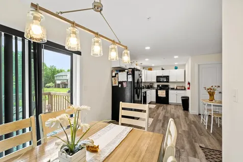 6 Biggs Avenue Epping NH 03042