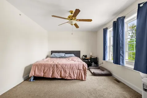 6 Biggs Avenue Epping NH 03042