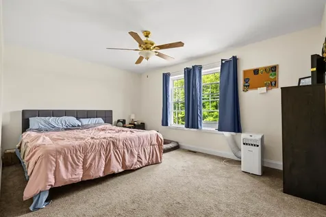 6 Biggs Avenue Epping NH 03042
