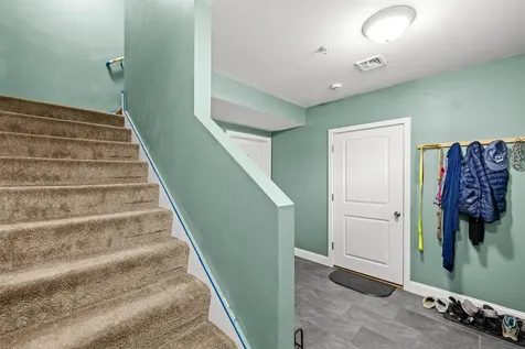 6 Biggs Avenue Epping NH 03042