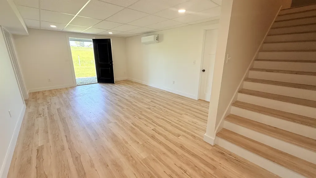 21 Brook Circle Northwood NH 03261