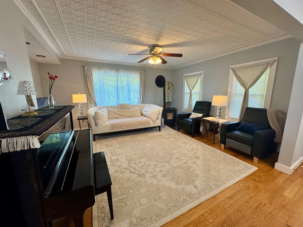 42 Pine Avenue Keene NH 03431