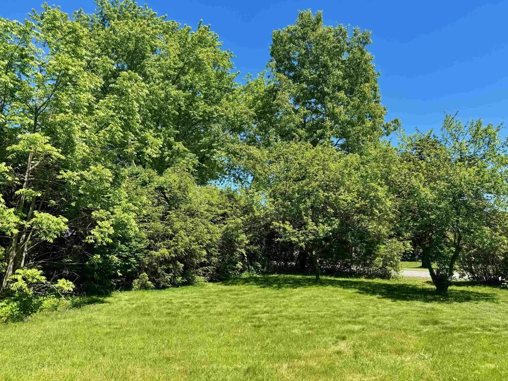 42 Pine Avenue Keene NH 03431