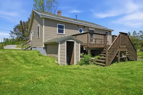 8 Israels River Road Jefferson NH 03583