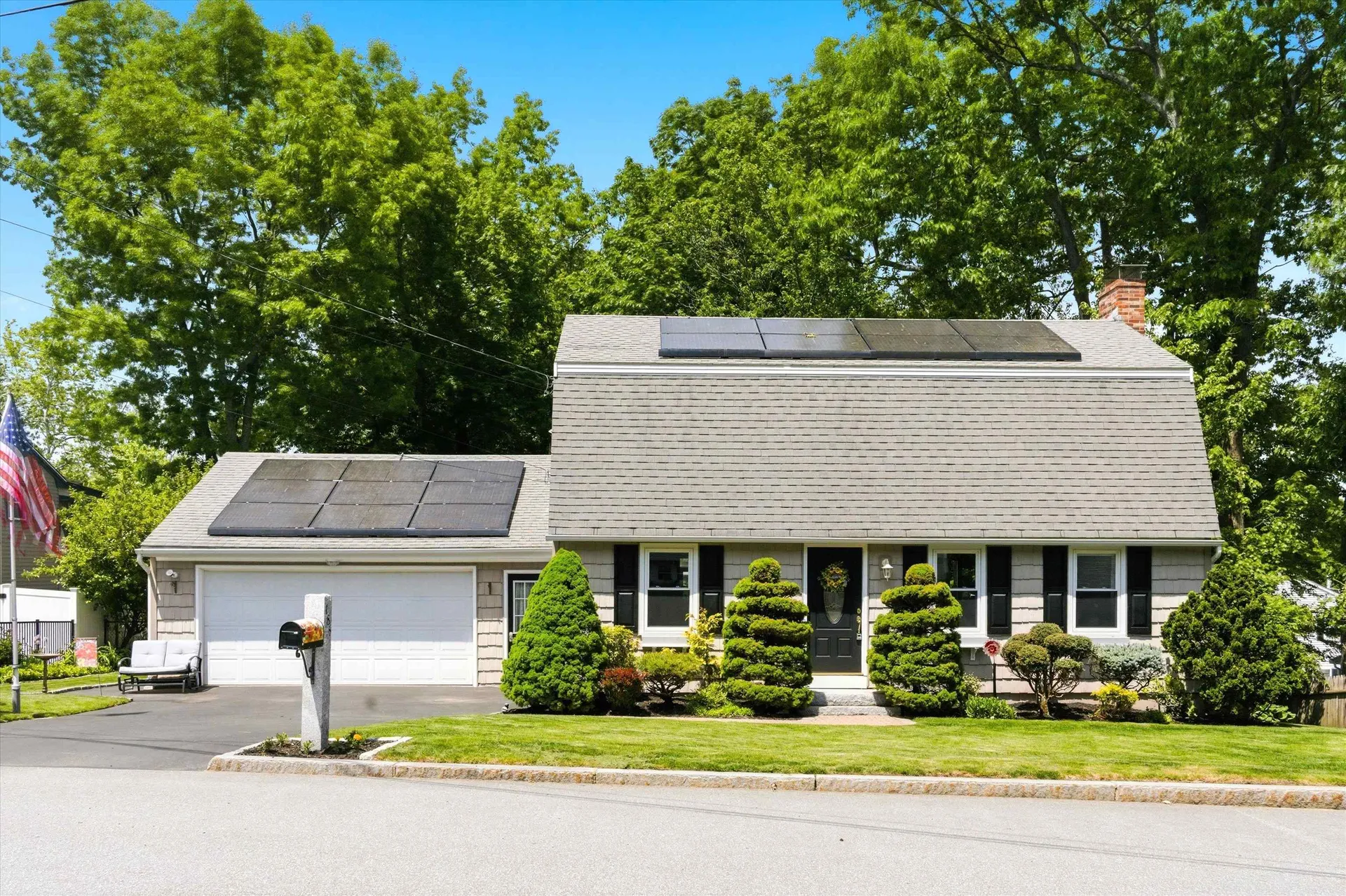 188 Patricia Lane Manchester NH 03104