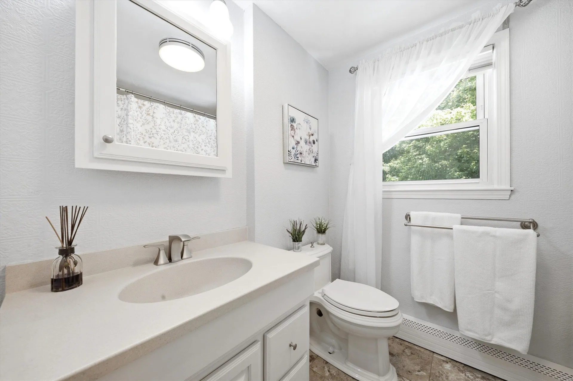 188 Patricia Lane Manchester NH 03104