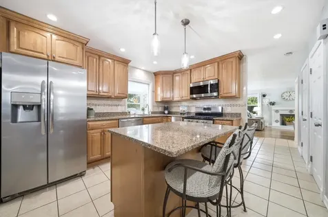 188 Patricia Lane Manchester NH 03104