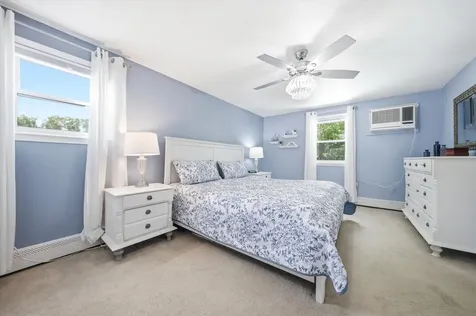 188 Patricia Lane Manchester NH 03104
