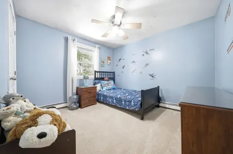 188 Patricia Lane Manchester NH 03104