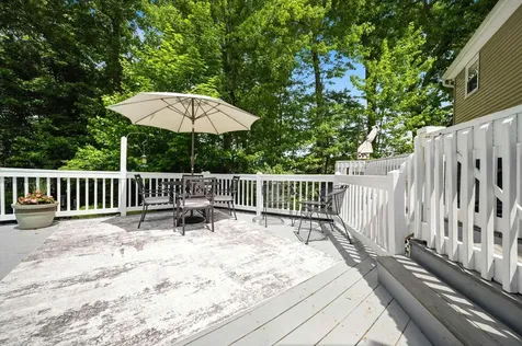 188 Patricia Lane Manchester NH 03104