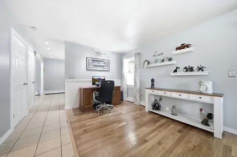 188 Patricia Lane Manchester NH 03104