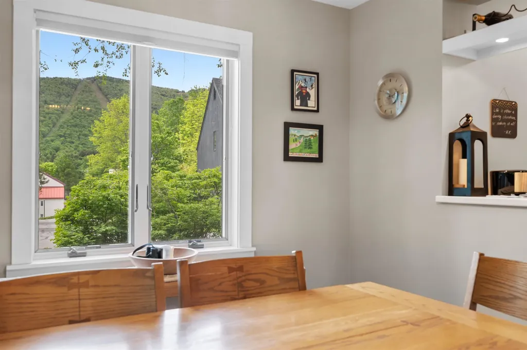 196 Castlerock Road Warren VT 05674