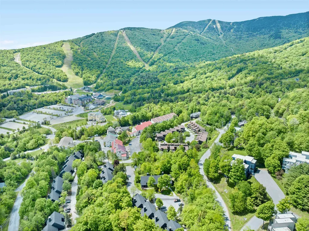 196 Castlerock Road Warren VT 05674
