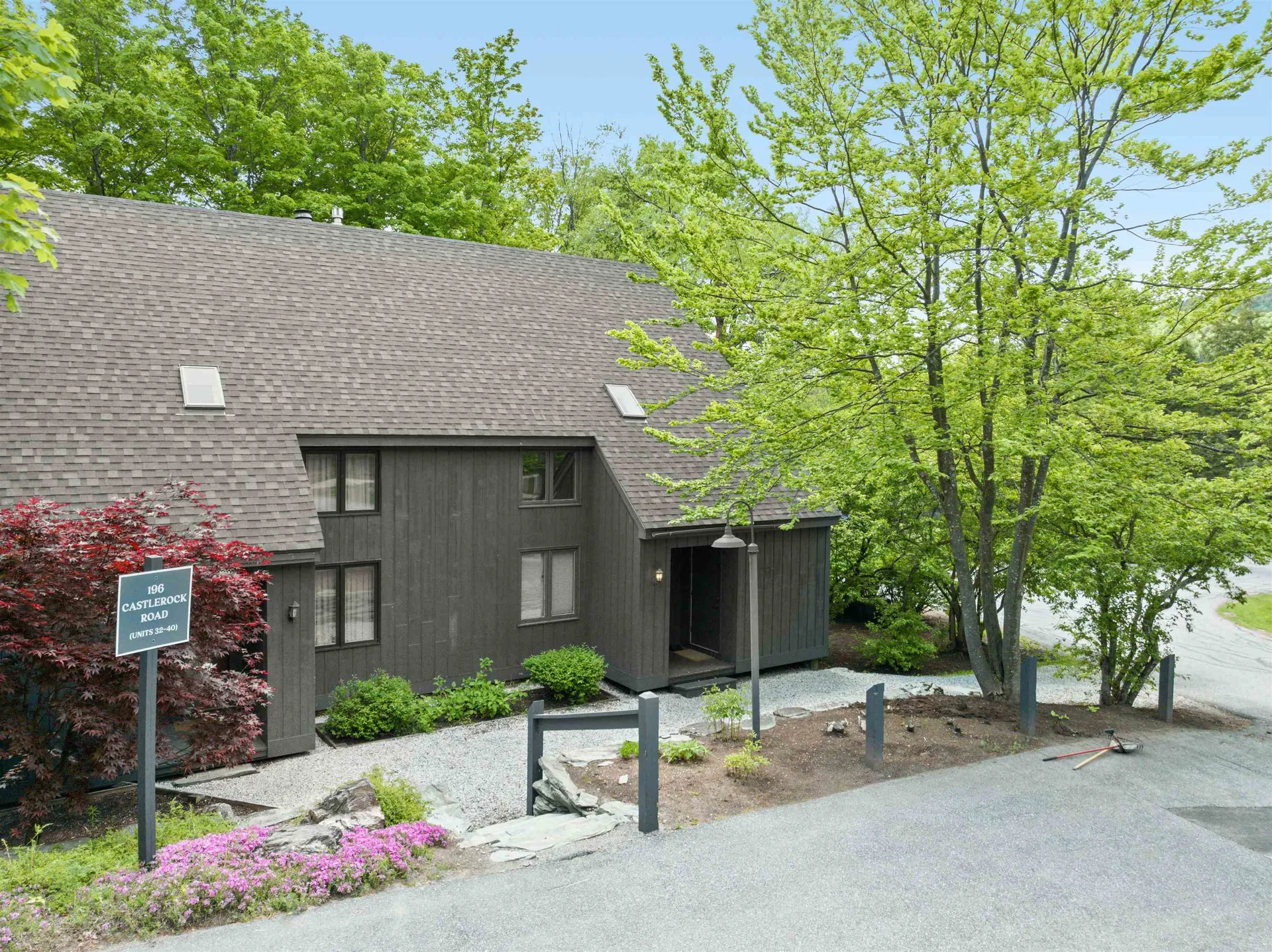 196 Castlerock Road Warren VT 05674