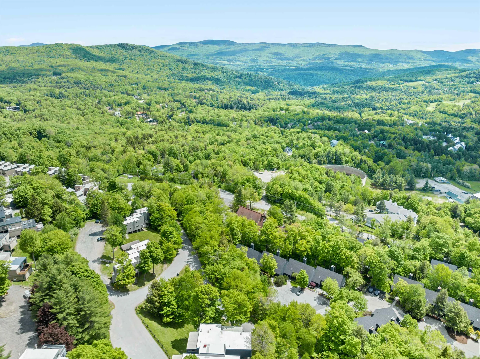 196 Castlerock Road Warren VT 05674