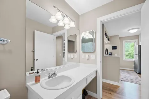 196 Castlerock Road Warren VT 05674