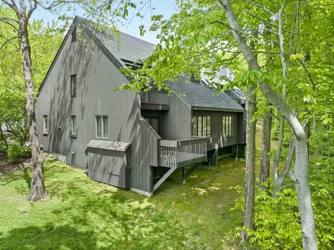 196 Castlerock Road Warren VT 05674