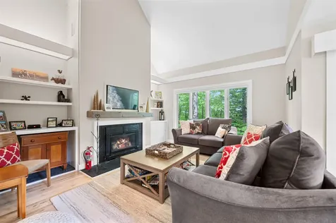 196 Castlerock Road Warren VT 05674