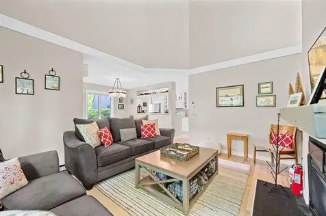 196 Castlerock Road Warren VT 05674