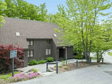 196 Castlerock Road Warren VT 05674