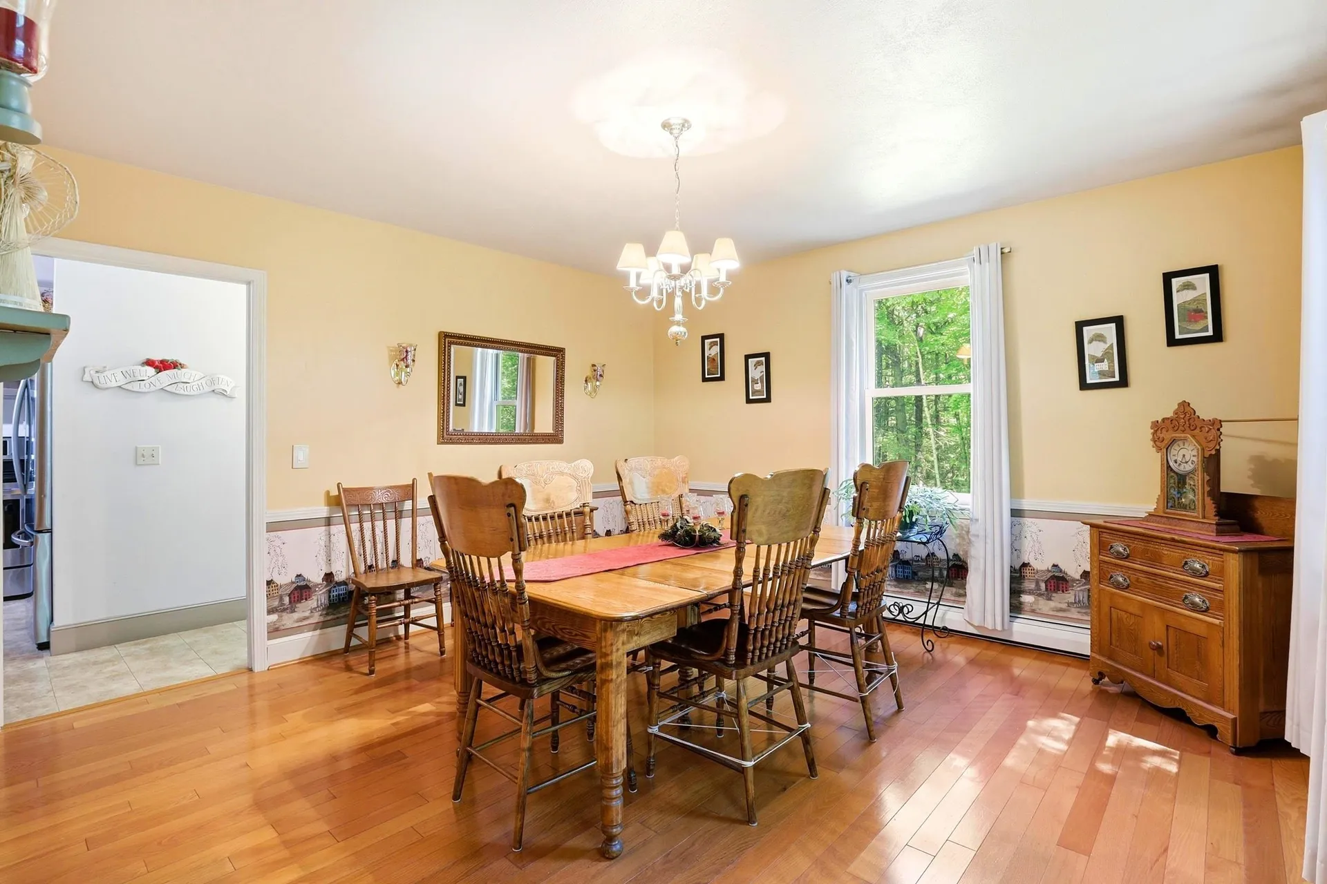 714 Main Street Danville NH 03819