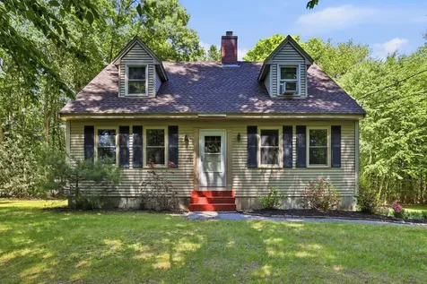 714 Main Street Danville NH 03819