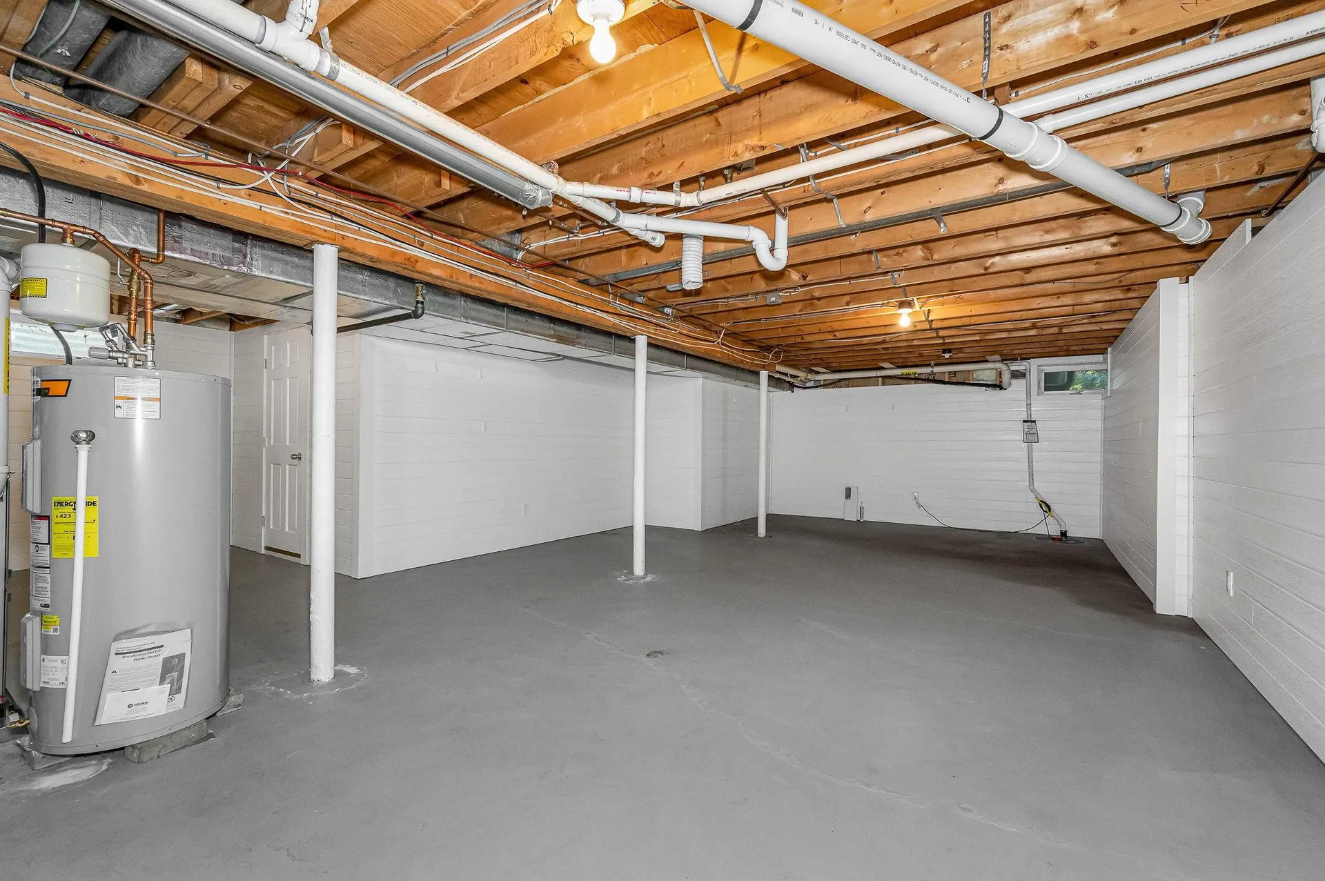 4 Green Heron Lane Nashua NH 03062