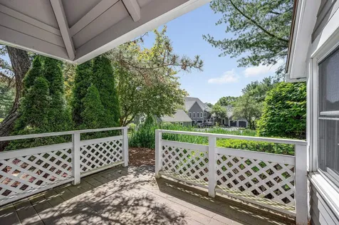 4 Green Heron Lane Nashua NH 03062