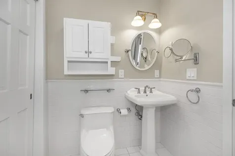 4 Green Heron Lane Nashua NH 03062