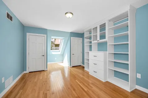 4 Green Heron Lane Nashua NH 03062
