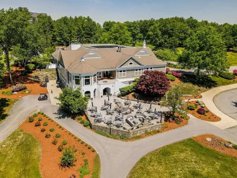 4 Green Heron Lane Nashua NH 03062