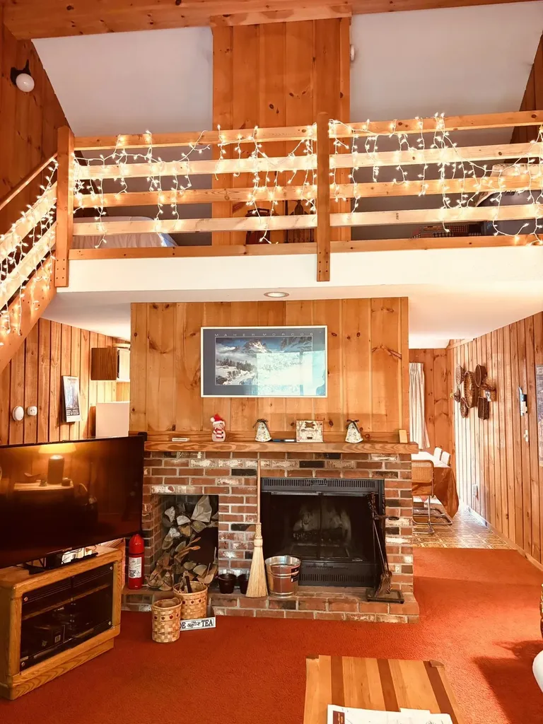 8E Dover Green Loop Dover VT 05356