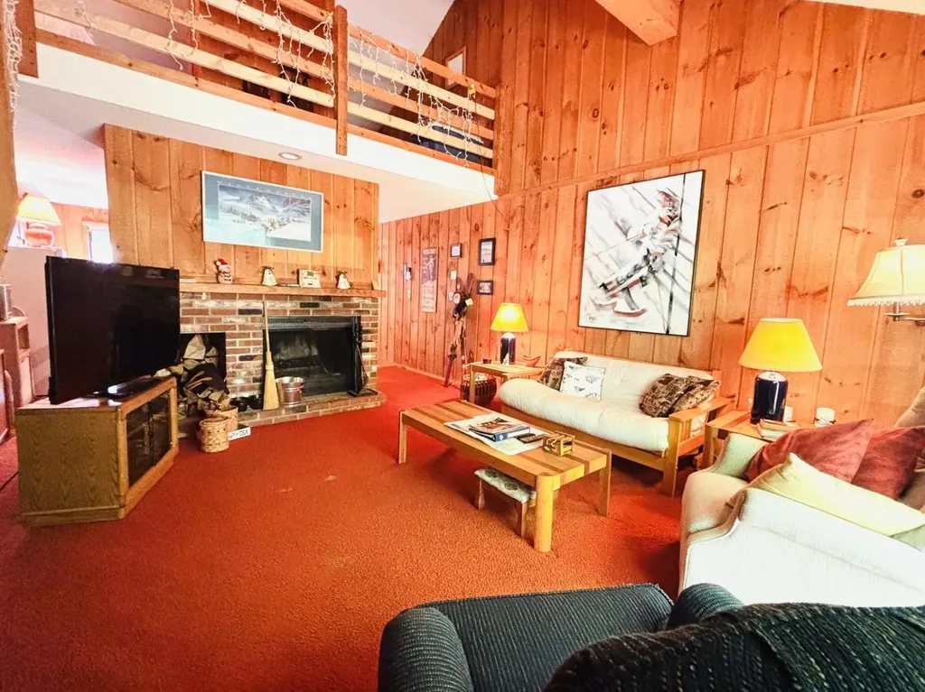 8E Dover Green Loop Dover VT 05356