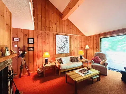 8E Dover Green Loop Dover VT 05356